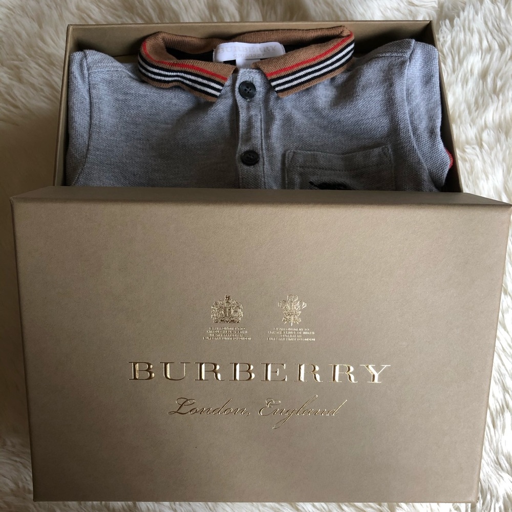 Burberry polo